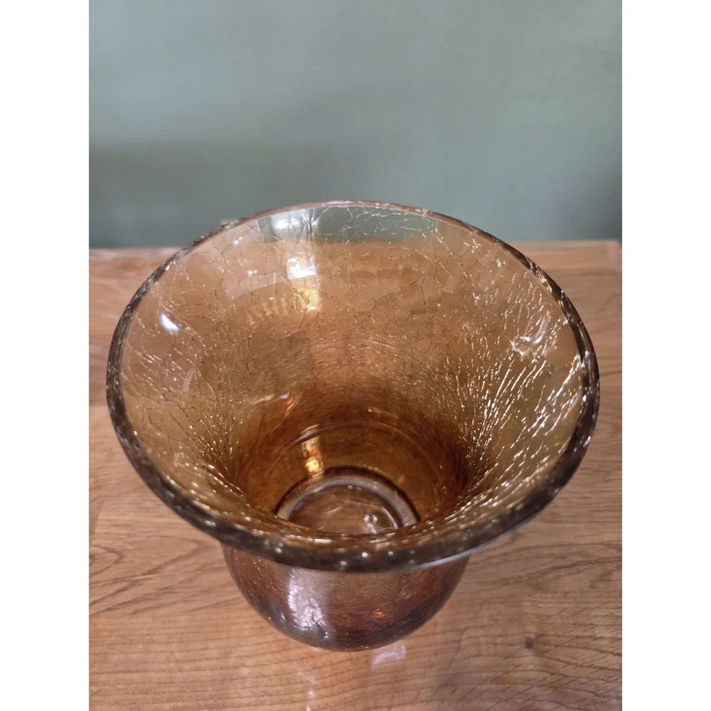 VTG Amber Crackle Glass Flower Vase. 6.5